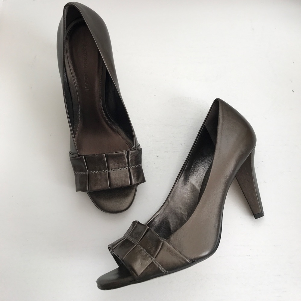 Antonio Melani bronze leather peep toe heels